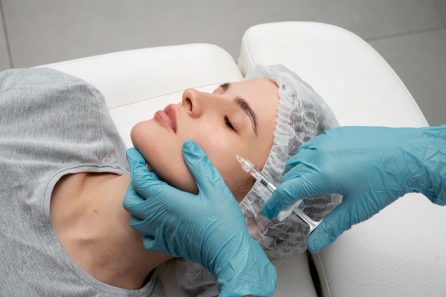 Eliminación de tatuajes y maquillaje permanente (PMU)